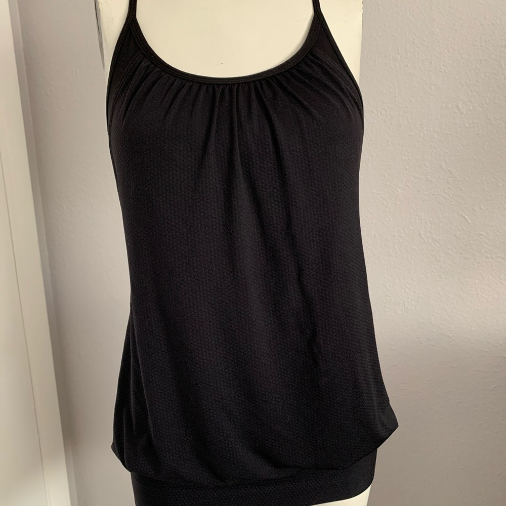 Lululemon Atlantic size 4.❤️🍀❤️🍀